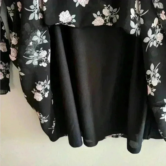 Chiffon Floral short flowy dress with frills - Picture 10 of 11